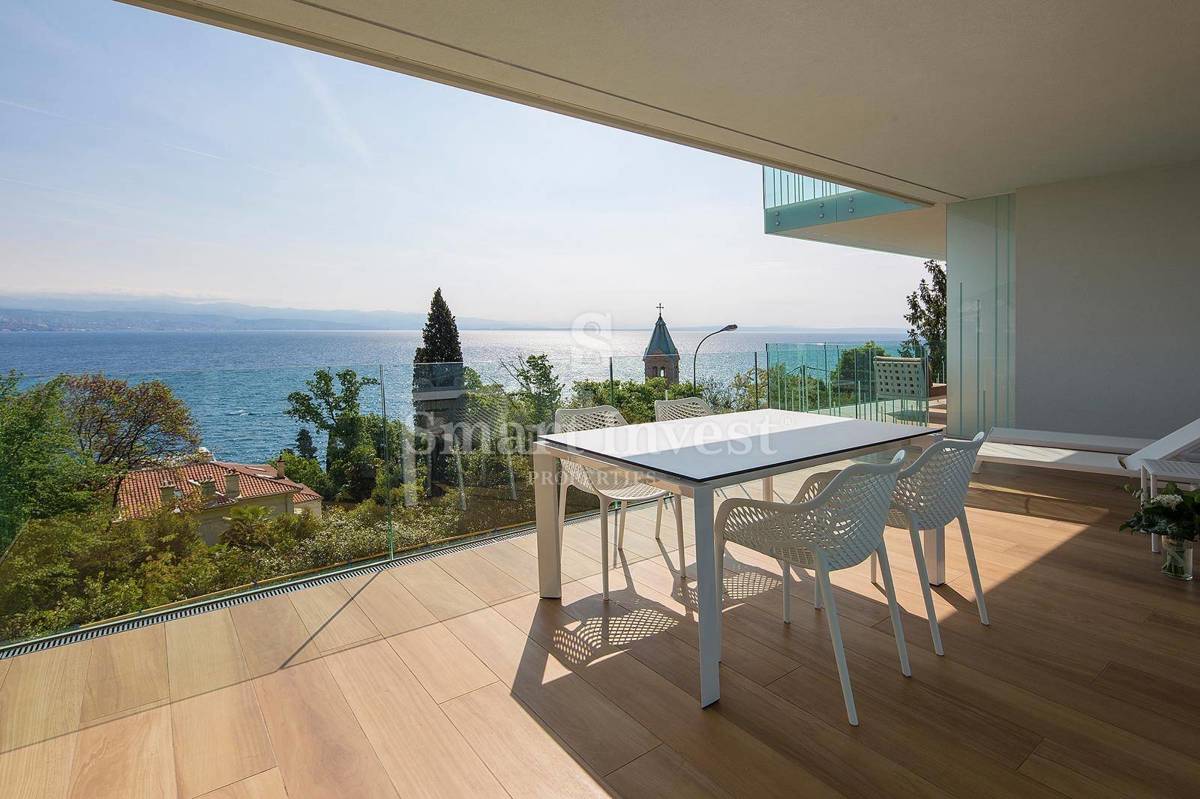 OPATIJA, lussuoso appartamento trilocale con vista mare in un nuovo edificio