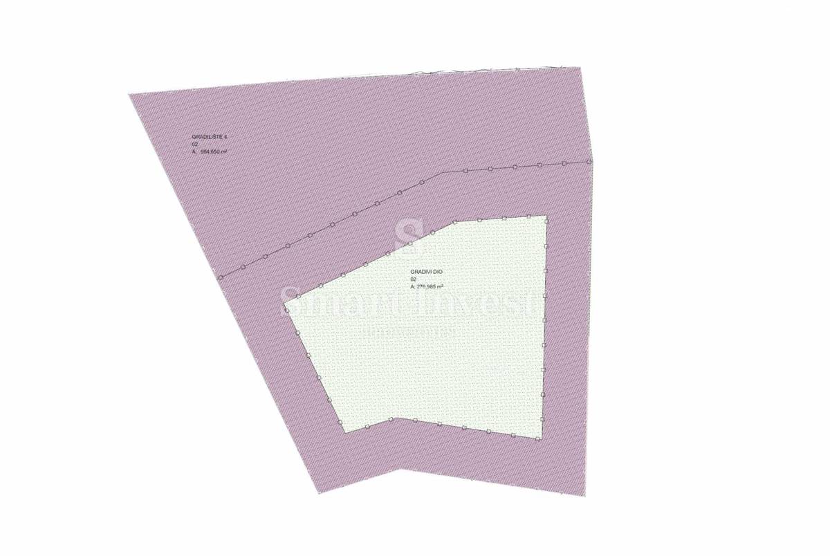 MOŠĆENIČKA DRAGA, terreno di 954 m2 per costruire una villa vicino al mare