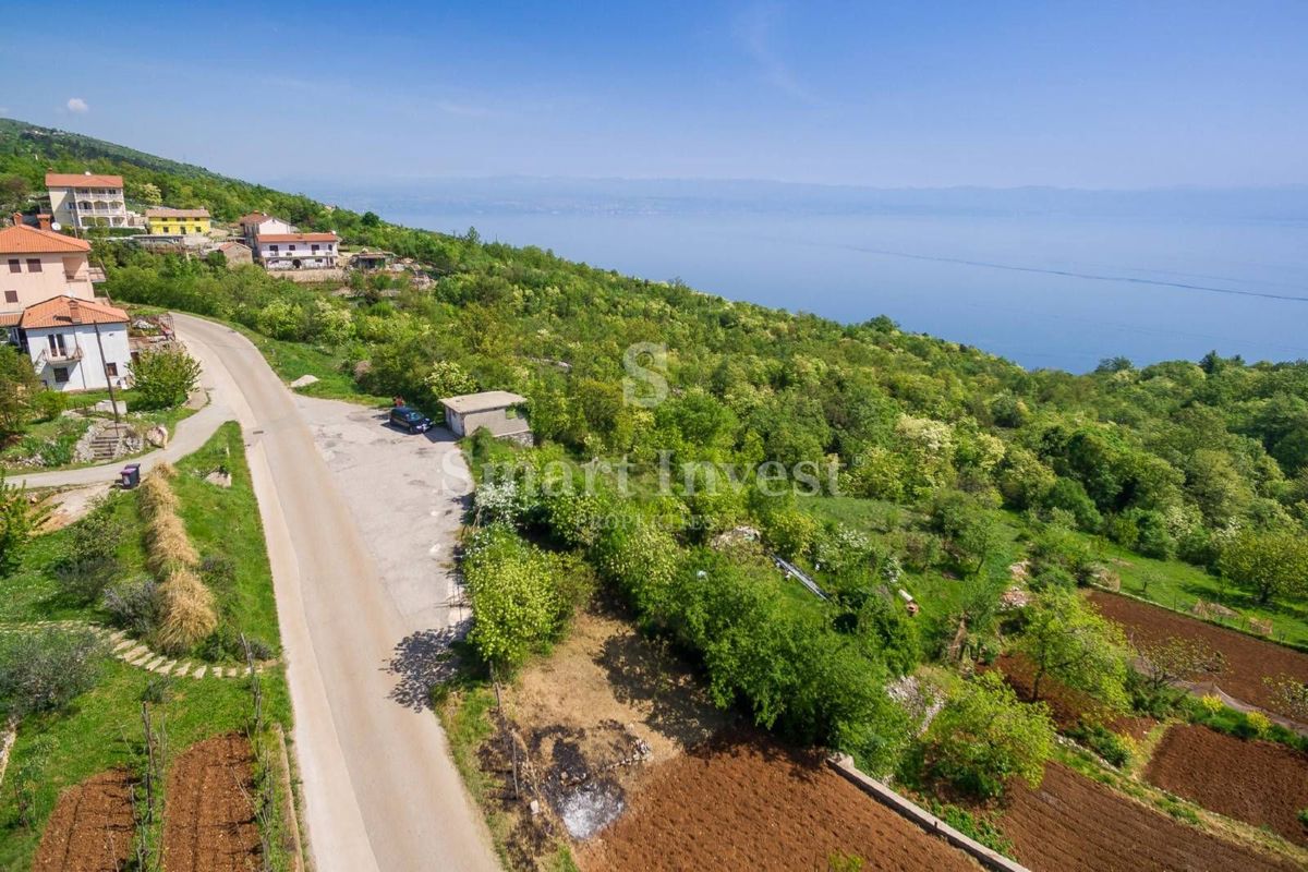 OPATIJA RIVIERA - SVETA JELENA, Building land of 2.139 m2 with sea view
