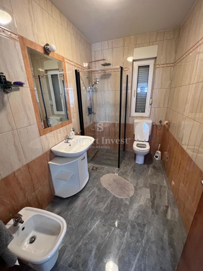 KOSTRENA, appartamento trilocale con grande terrazza e vista mare