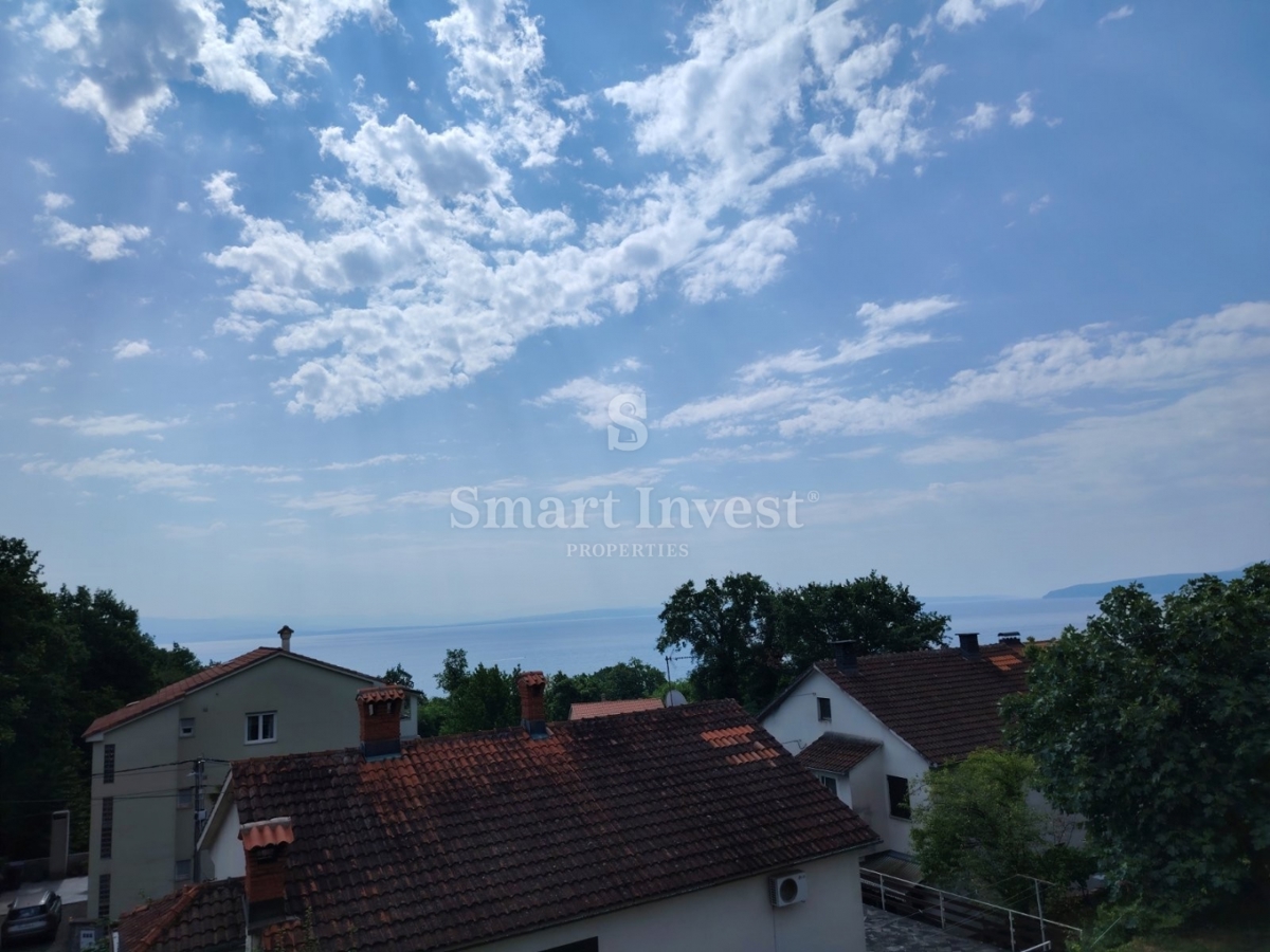 LAURANA, casa con ampio terreno di 2437 m2