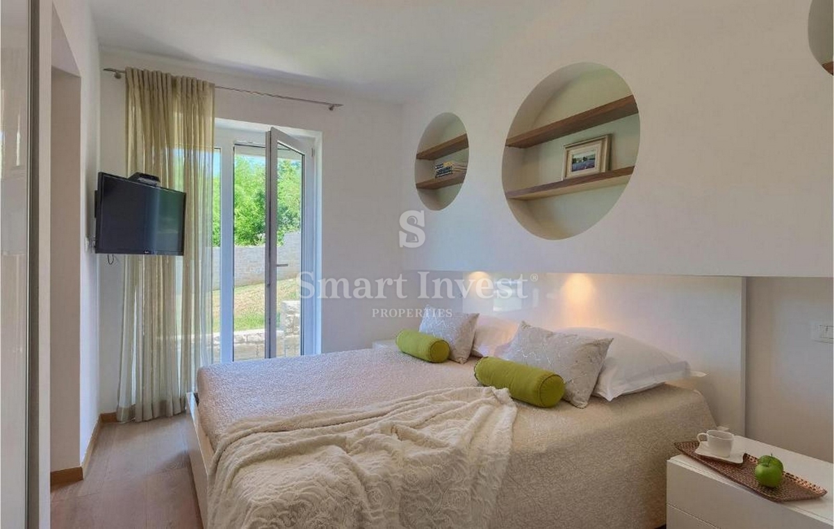 ISTRIA - ALBONA, villa con piscina e privacy assoluta