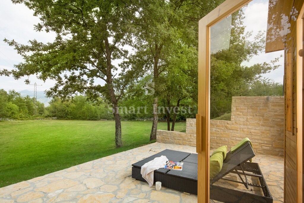 ISTRIA - ALBONA, villa con piscina e privacy assoluta