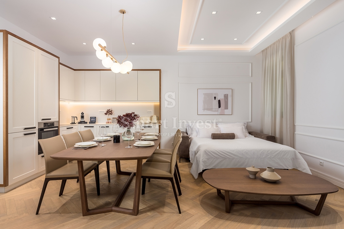 ABBAZIA – CENTRO, lussuoso appartamento fronte mare in villa ristrutturata