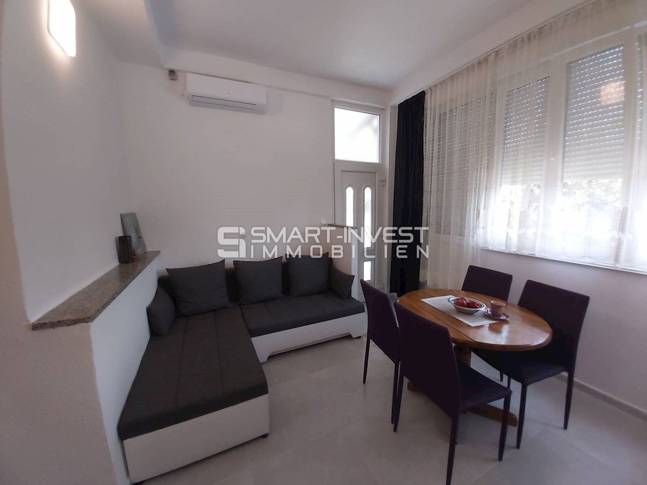 OPATIJA, Two apartments of 60 m2 in total, with terrace and small garden