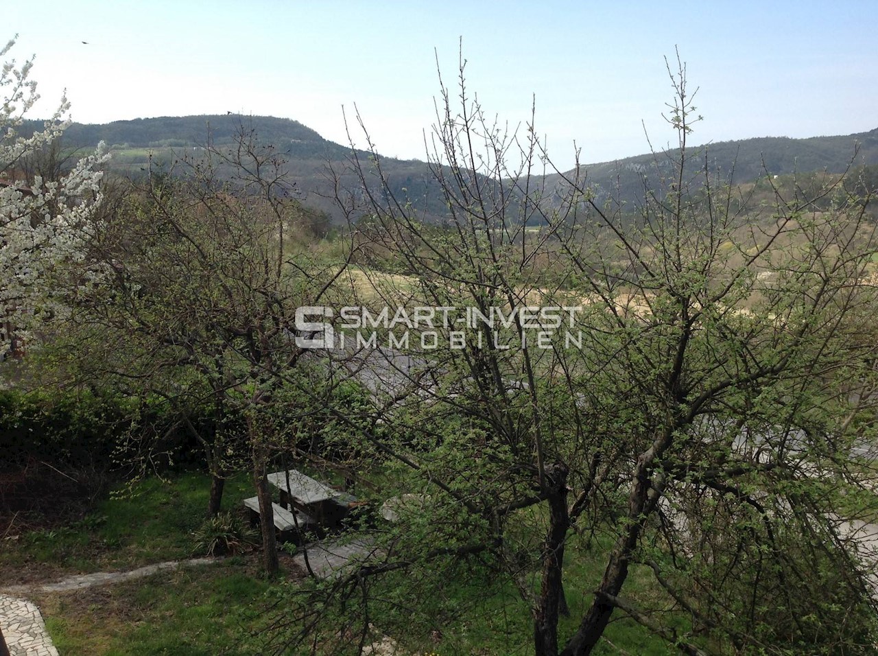 CENTRAL ISTRIA - BUZET, Detached house of 350 m2