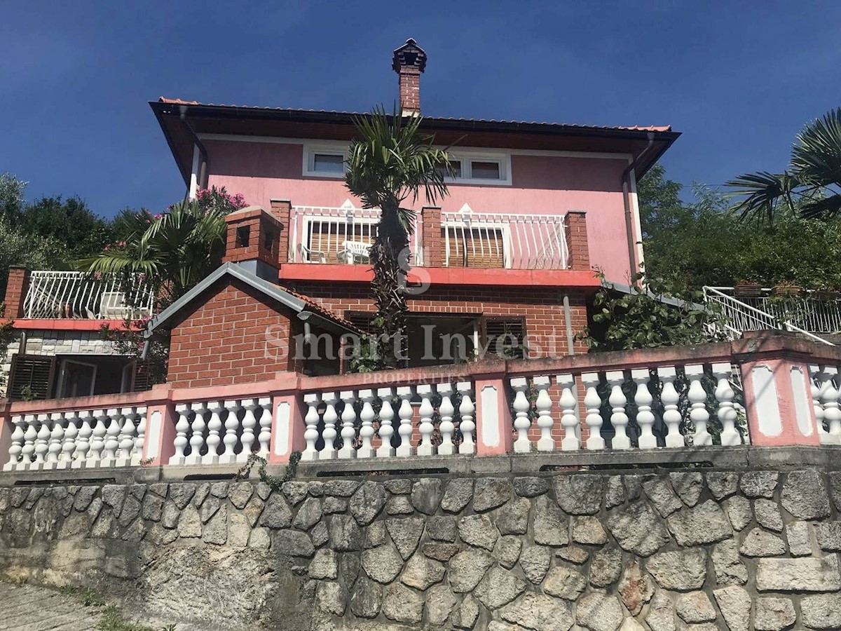 OPATIJA, Detached house of 260 m2, with beautiful sea view