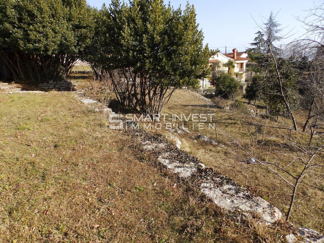 ABBAZIA - POBRI, Casa indipendente di 180 m2 con un grande giardino, in vendita