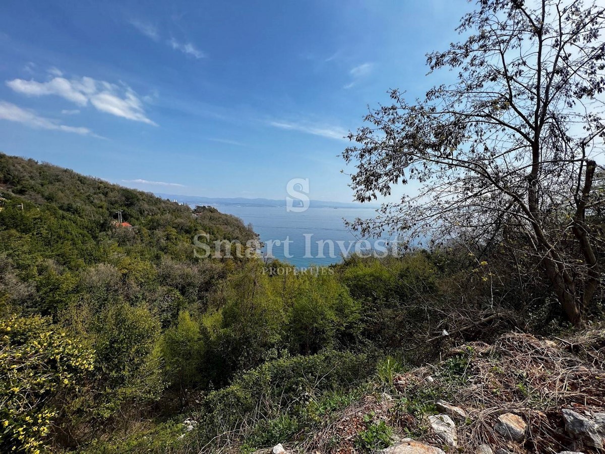 RIVIERA DI ABBAZIA - MEDVEJA, Terreno edificabile vicino al mare, in vendita