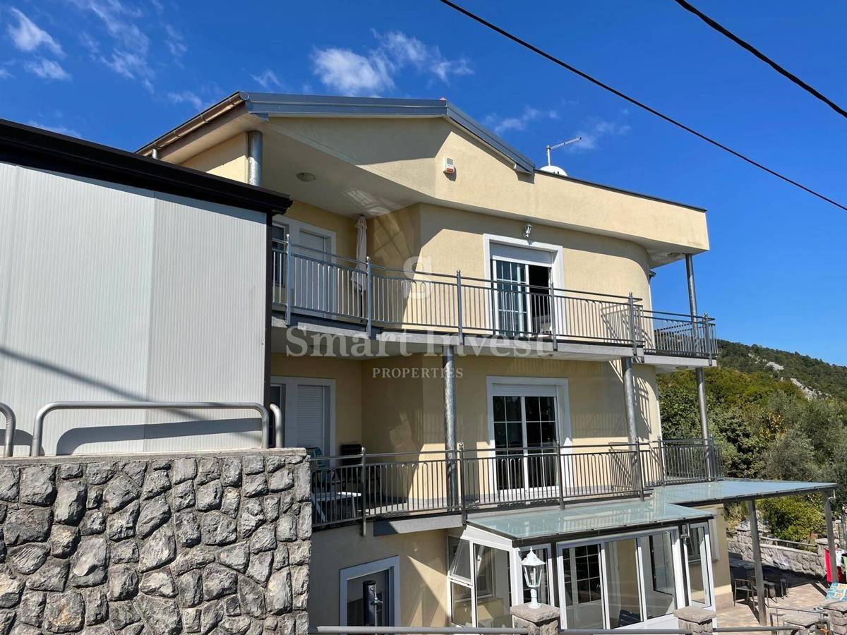 RIVIERA OF OPATIJA, House with 3 apartments, with sea view, for sale