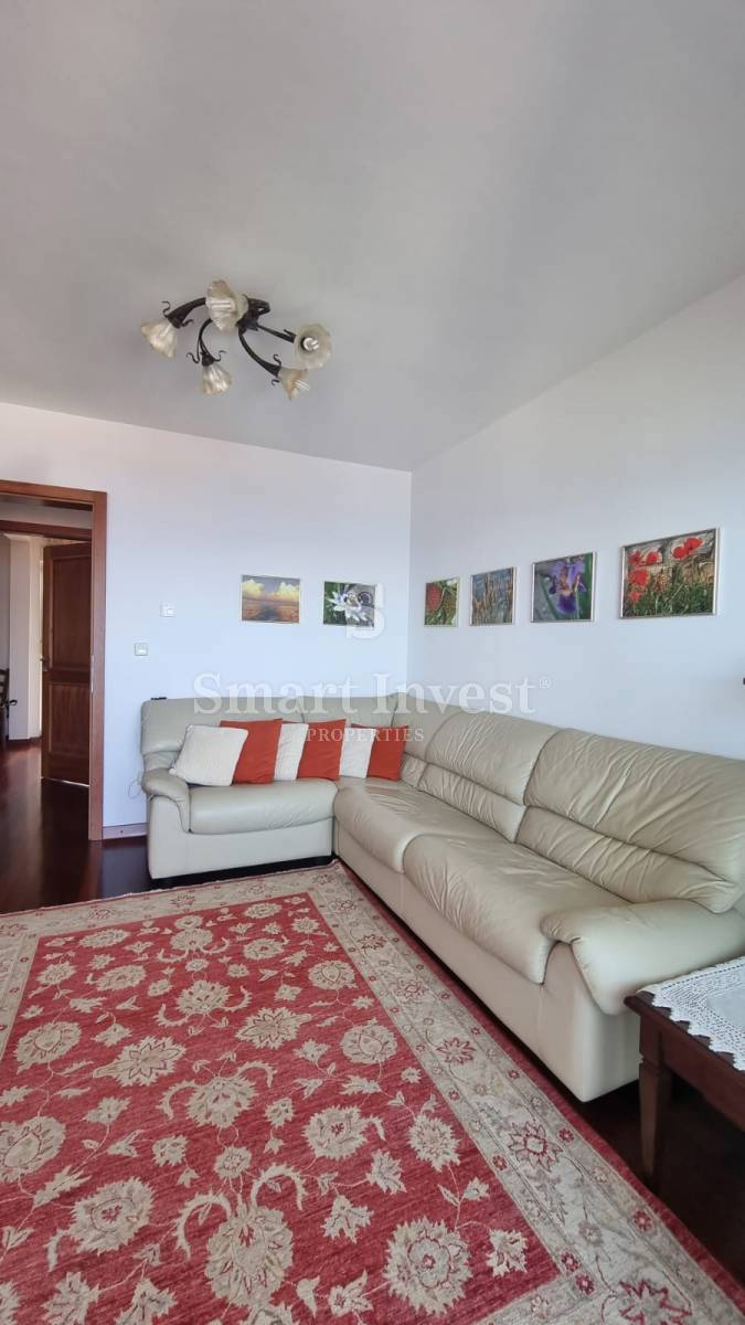 ABBAZIA, trilocale con vista mare e garage, in vendita