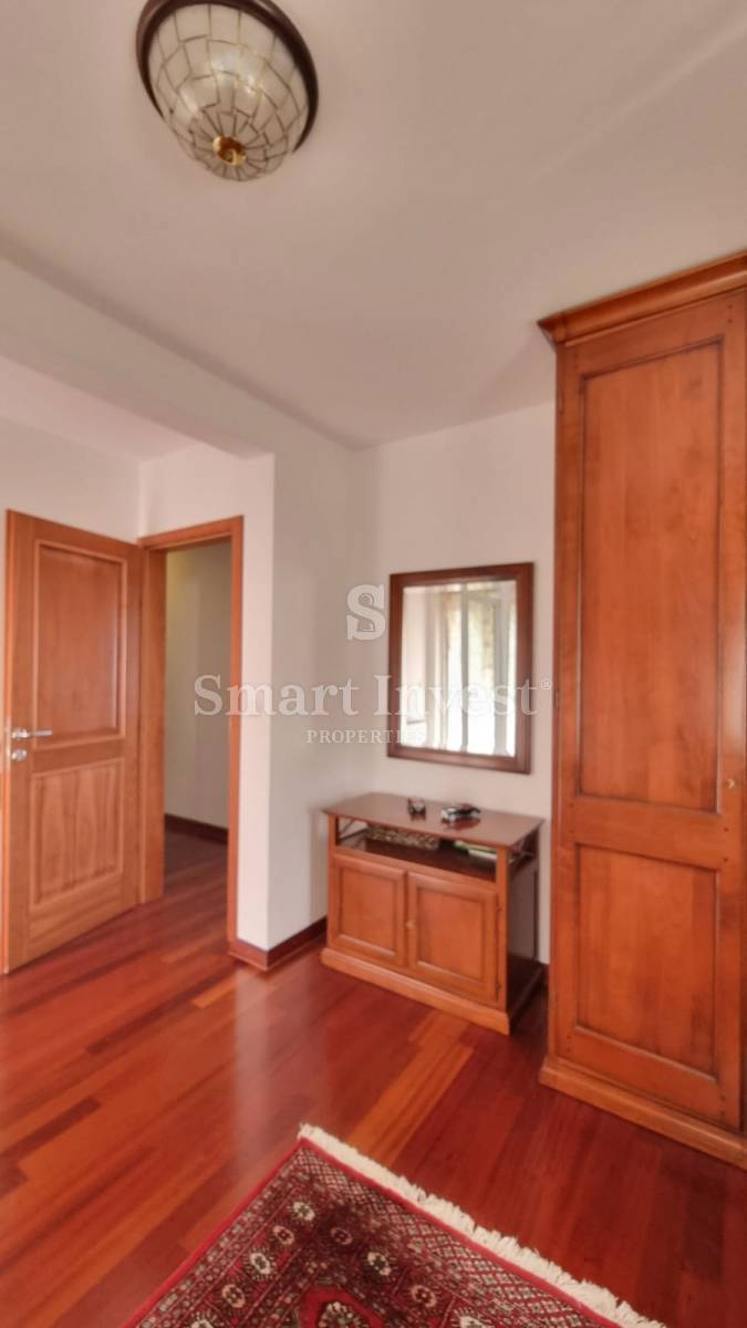 ABBAZIA, trilocale con vista mare e garage, in vendita