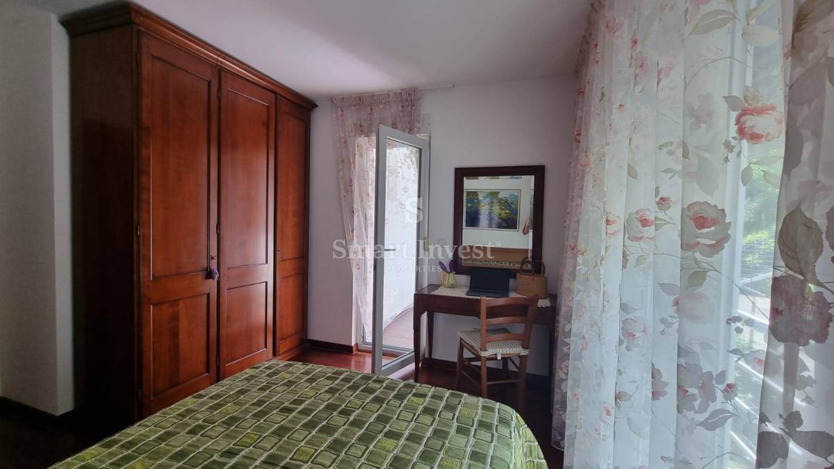 ABBAZIA, trilocale con vista mare e garage, in vendita