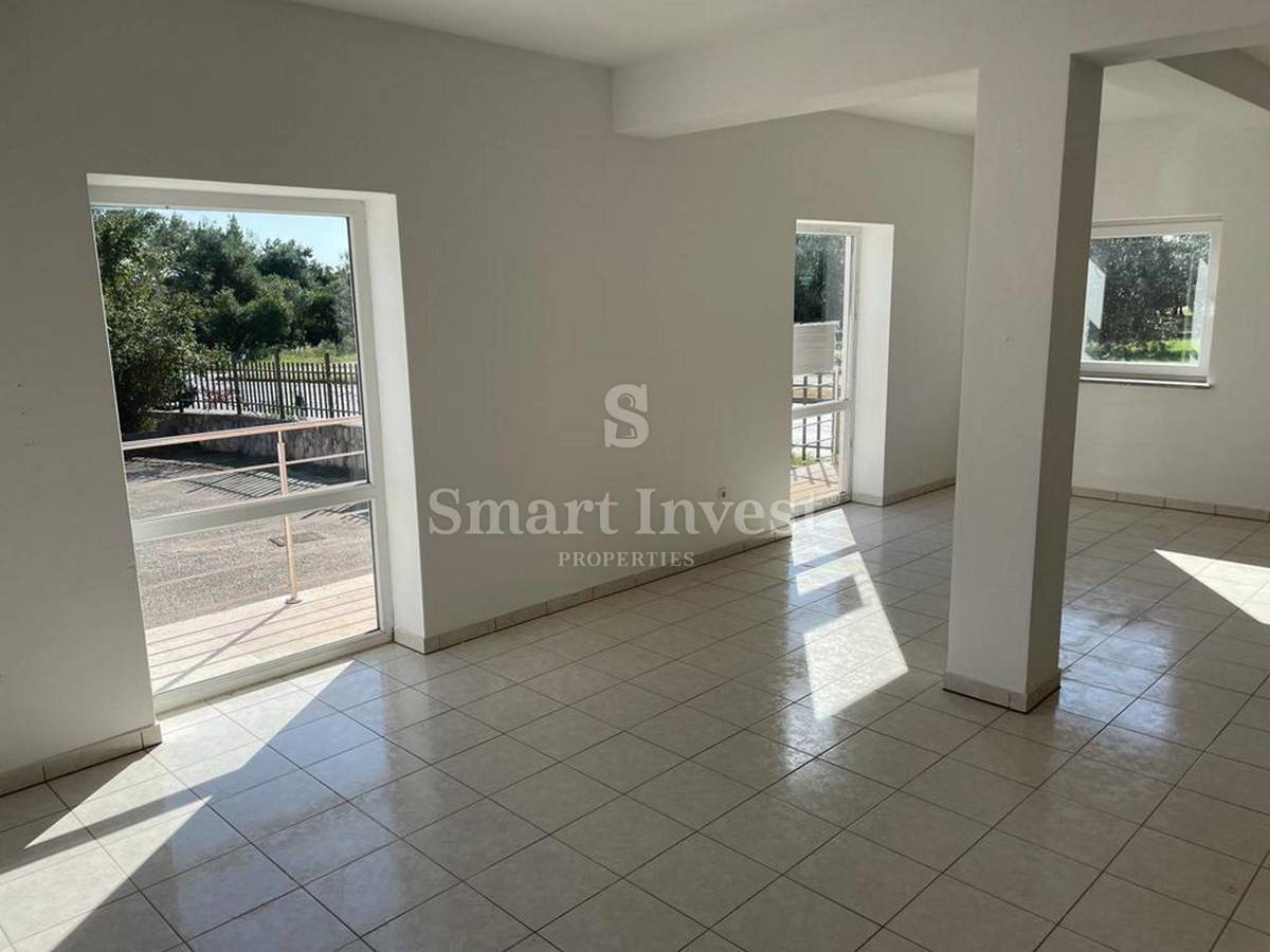 ISTRIA - CITTANOVA, locale commerciale di 95 m2 in una posizione tranquilla