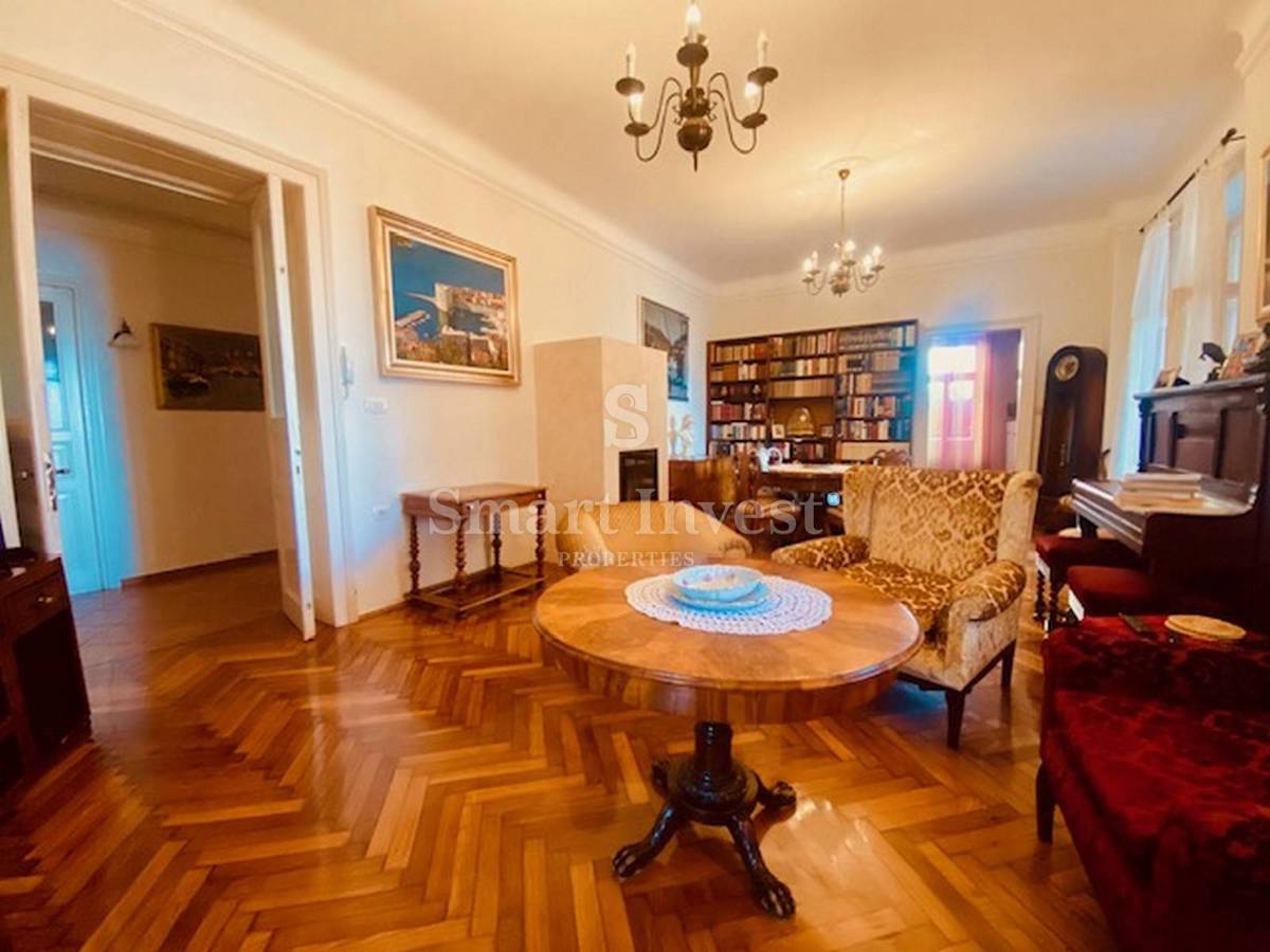 Appartamento Opatija - Centar, Opatija, 185m2