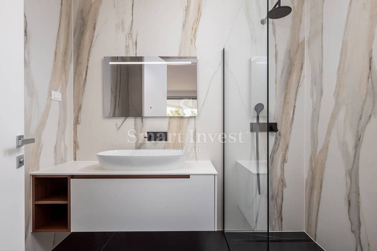 ABBAZIA, lussuoso attico con vista panoramica sul mare