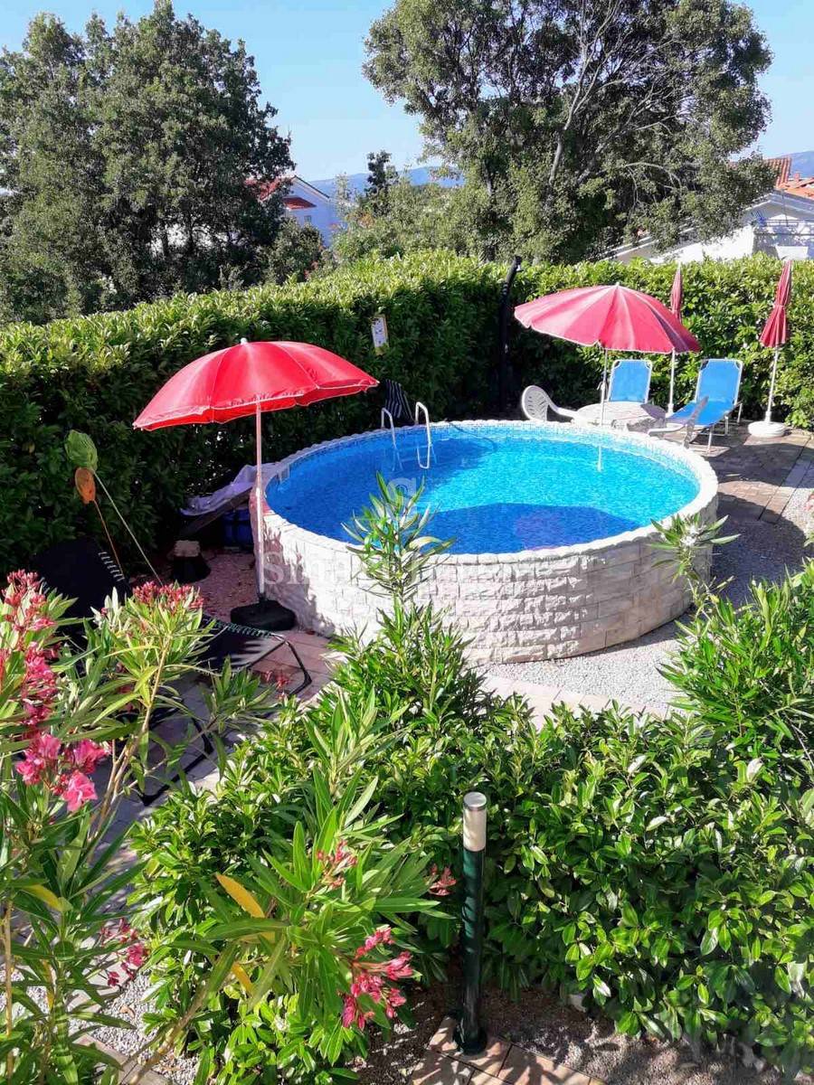 KRK ISLAND, Detached house with pool, for sale