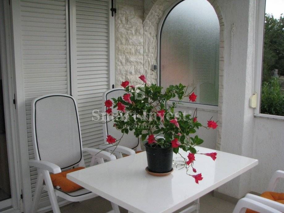 KRK ISLAND, Detached house with pool, for sale