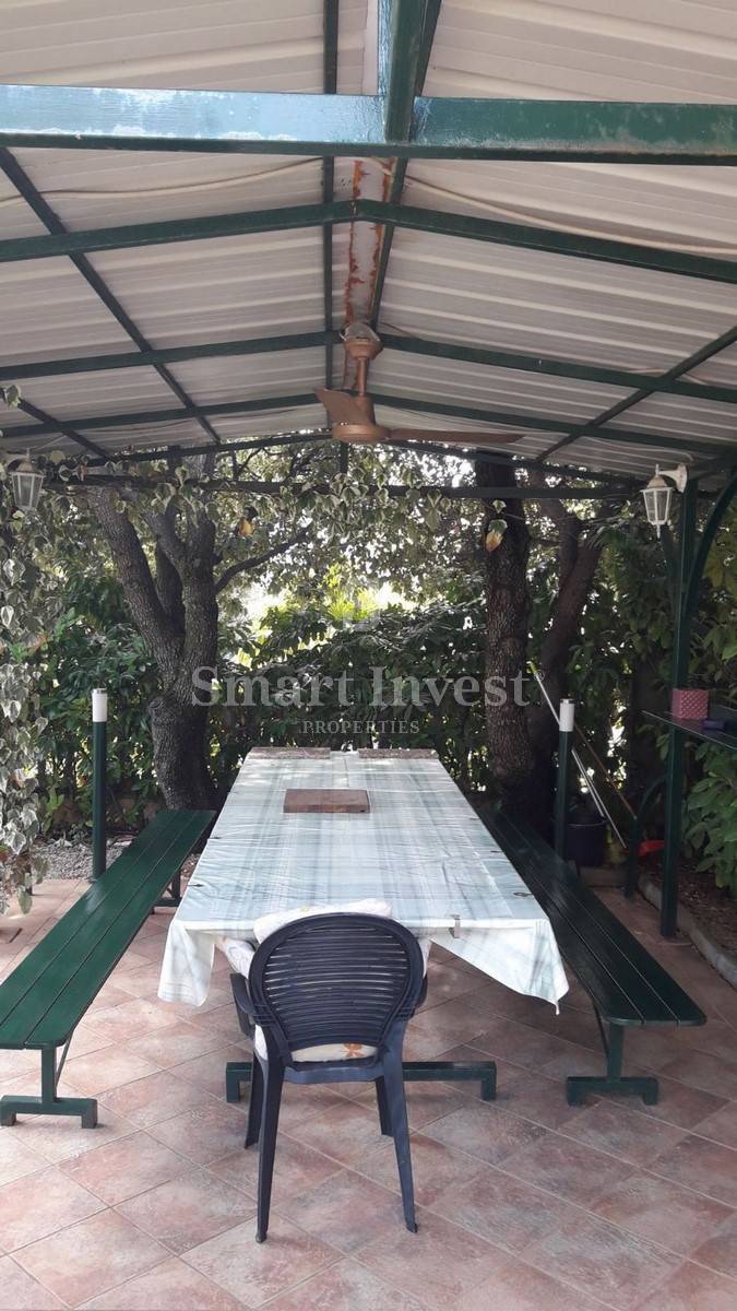 KRK ISLAND, Detached house with pool, for sale