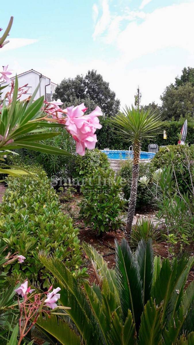 KRK ISLAND, Detached house with pool, for sale