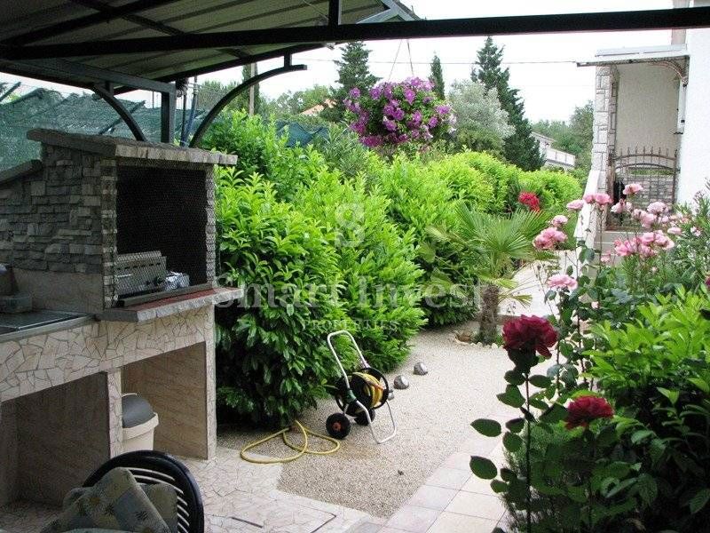 KRK ISLAND, Detached house with pool, for sale