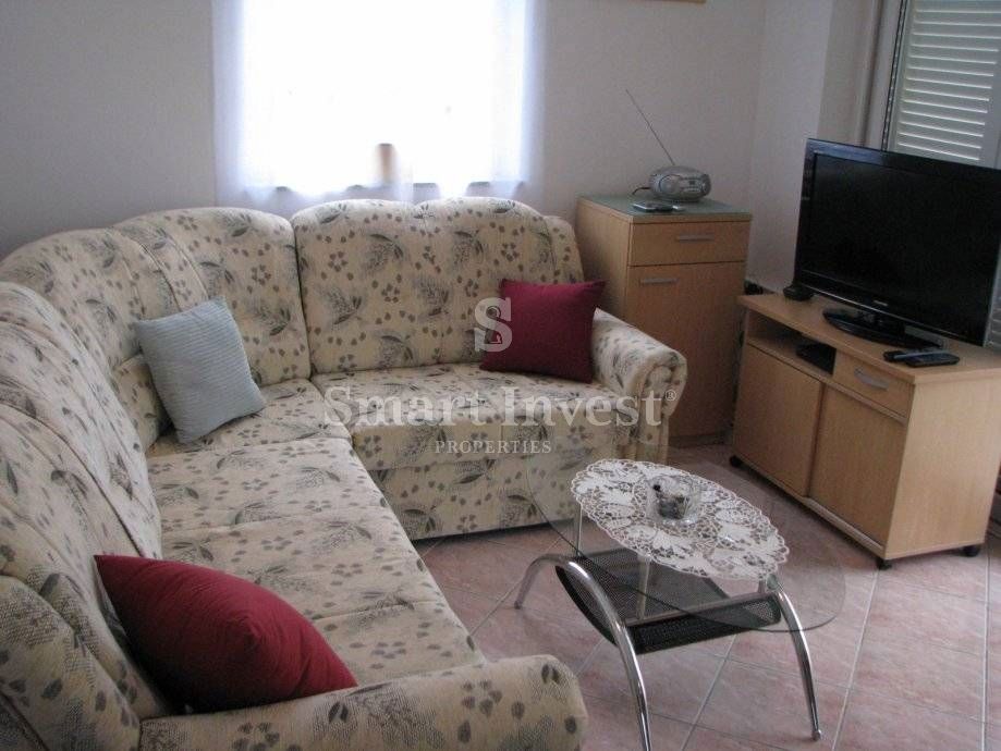 KRK ISLAND, Detached house with pool, for sale