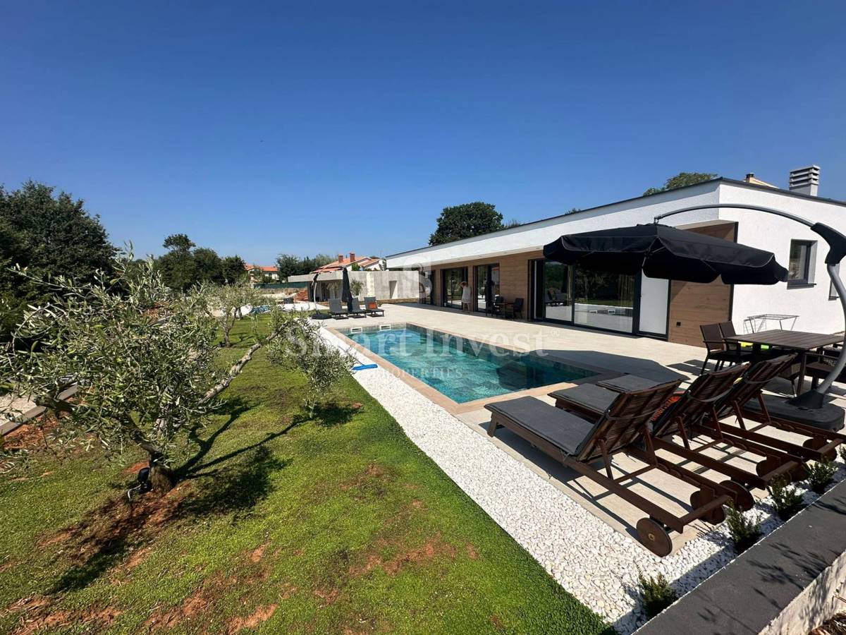 ISTRIA - LABIN, nuova villa con 2 appartamenti e piscina