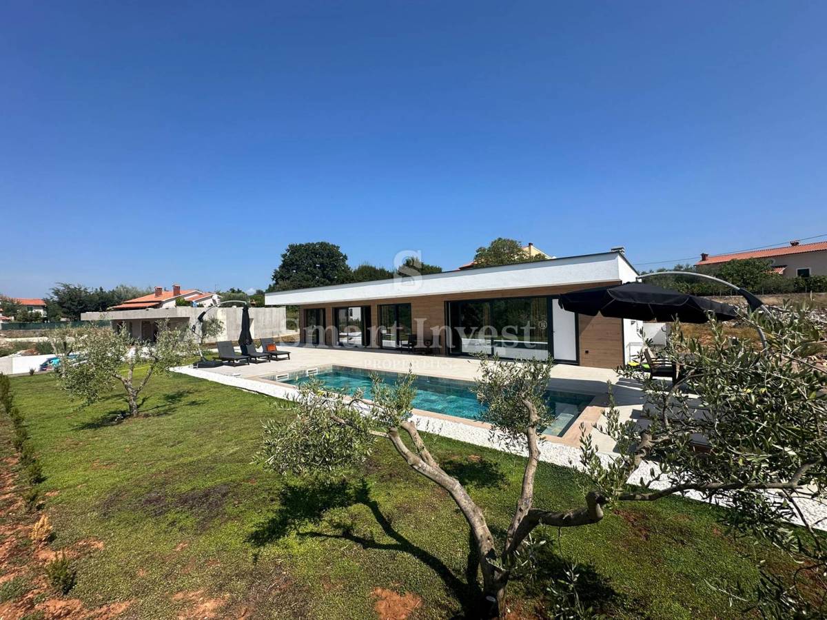 ISTRIA - LABIN, nuova villa con 2 appartamenti e piscina