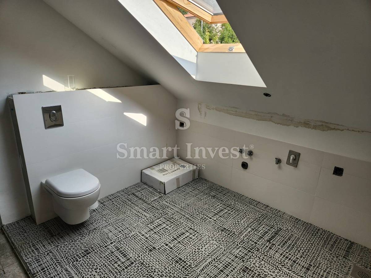 ABBAZIA - CENTRO, appartamento in villa storica, 100 m dal mare