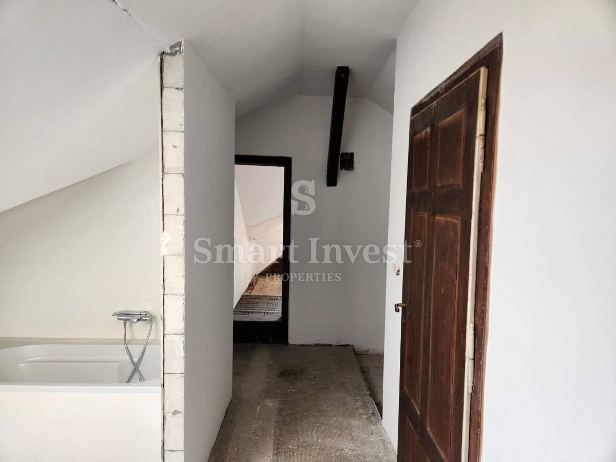 ABBAZIA - CENTRO, appartamento in villa storica, 100 m dal mare