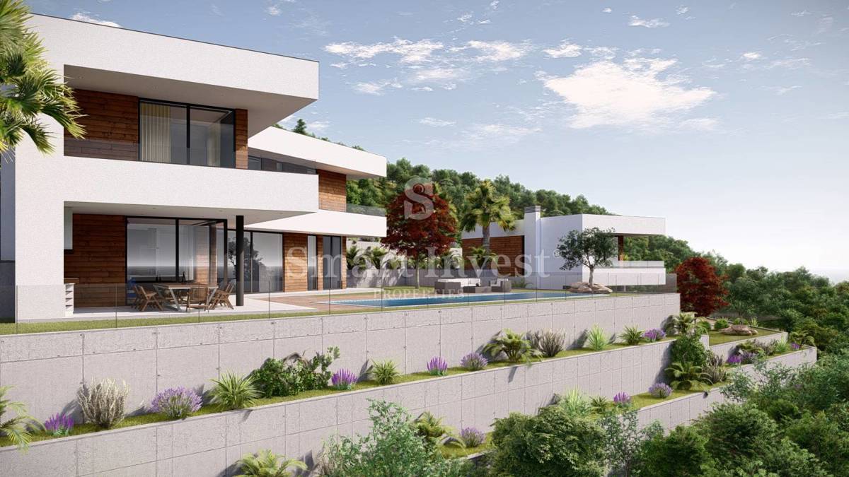 MOŠĆENIČKA DRAGA, terreno con permesso di costruzione per villa vicino al mare
