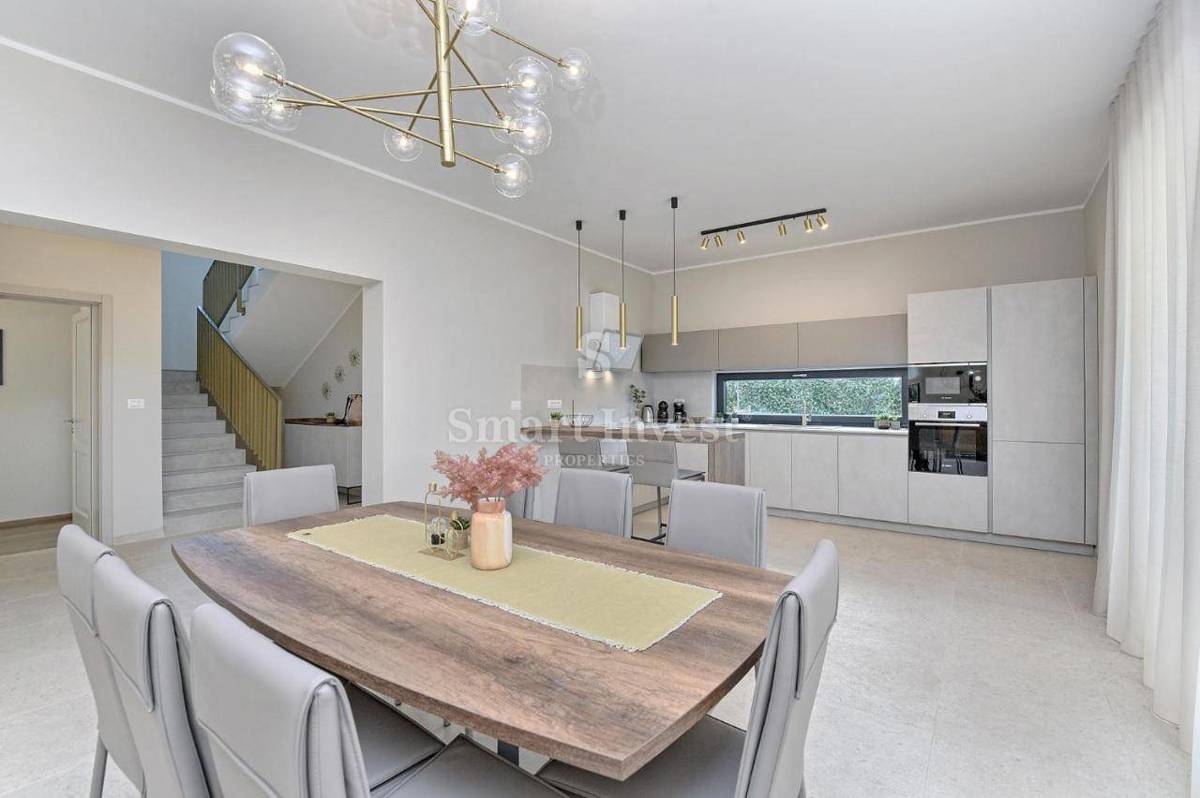 ISTRIA - FAŽANA, villa moderna con piscina vicino al mare