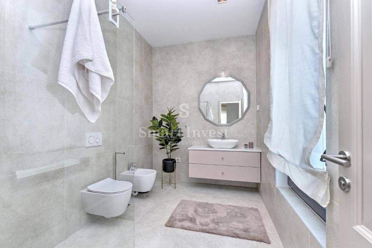 ISTRIA - FAŽANA, villa moderna con piscina vicino al mare