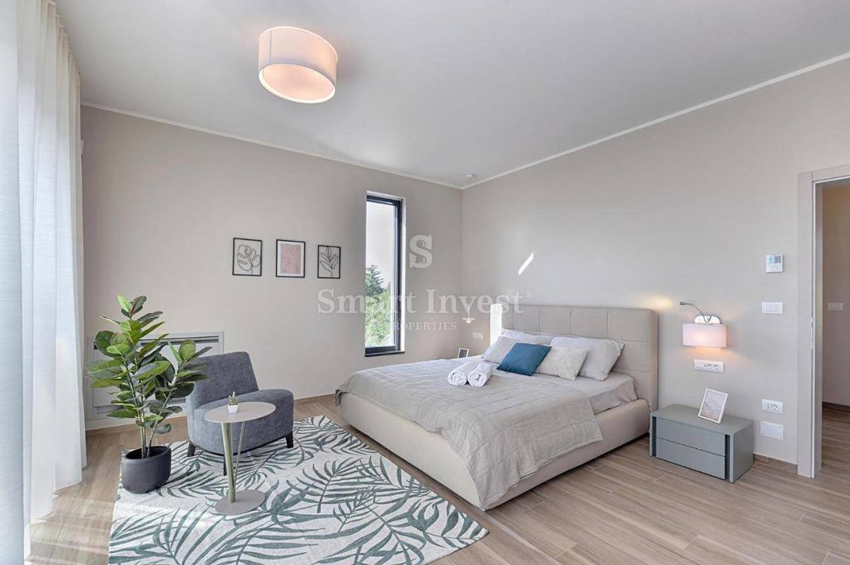 ISTRIA - FAŽANA, villa moderna con piscina vicino al mare