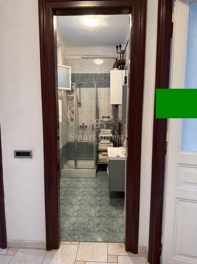 RIJEKA - CENTRO, spazioso appartamento con balcone, 2 ingressi