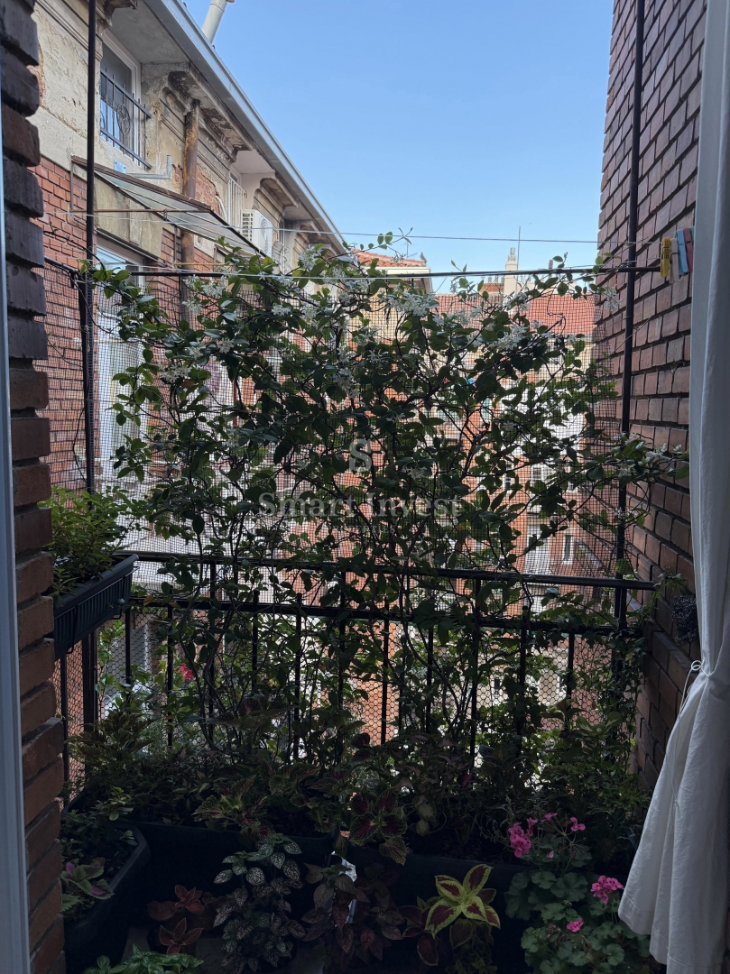 RIJEKA - CENTRO, spazioso appartamento con balcone, 2 ingressi