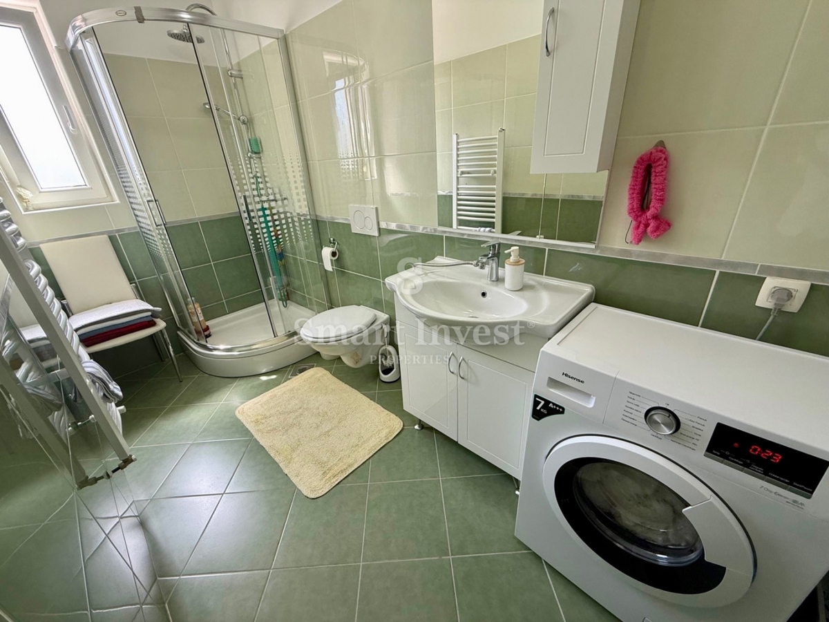 IČIĆI - POLJANE, appartamento con giardino e piscina