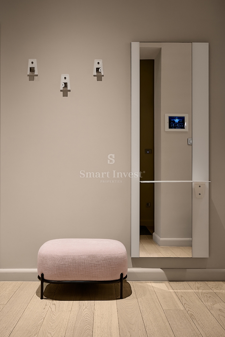 ABBAZIA - CENTRO, lussuoso appartamento fronte mare in villa storica