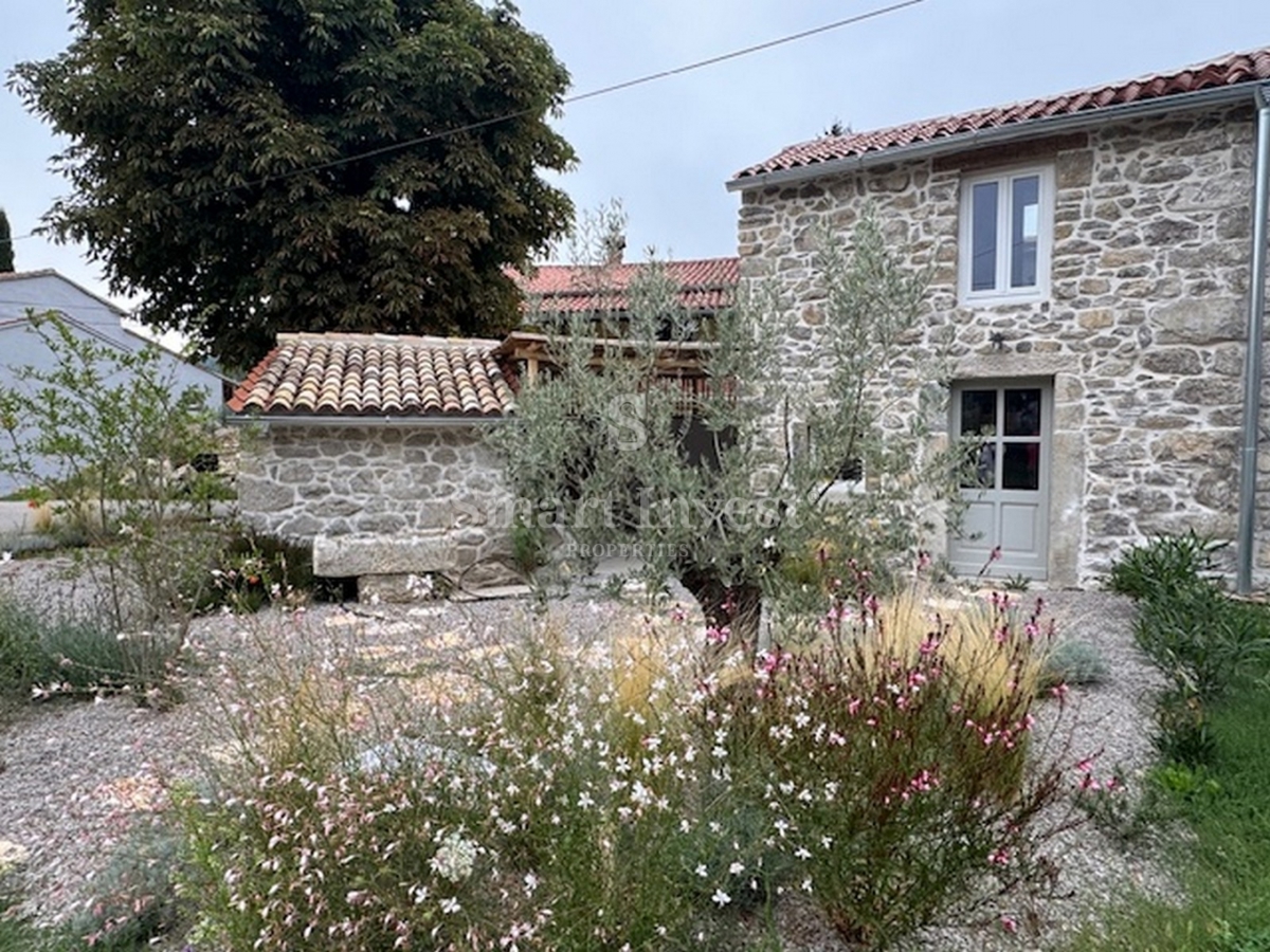 Casa Roč, Buzet, 75m2