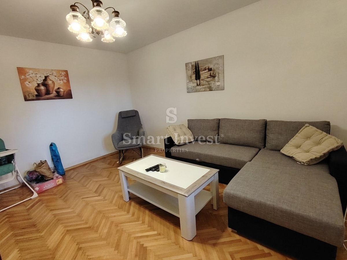 LAURANA, terreno edificabile di 2437 m2