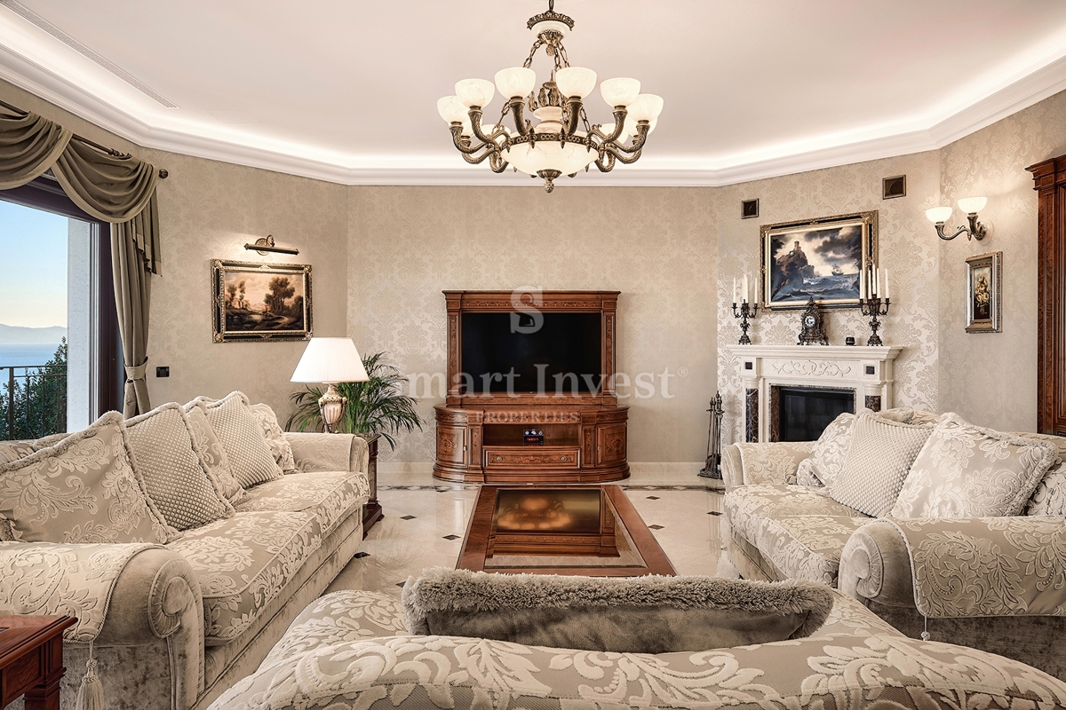 IČIĆI, villa esclusiva con piscina e vista panoramica sul mare