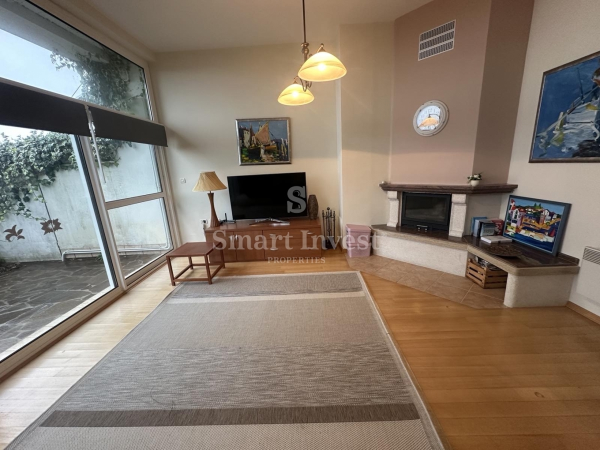 ABBAZIA, appartamento con 3 camere da letto e parcheggio vicino al centro