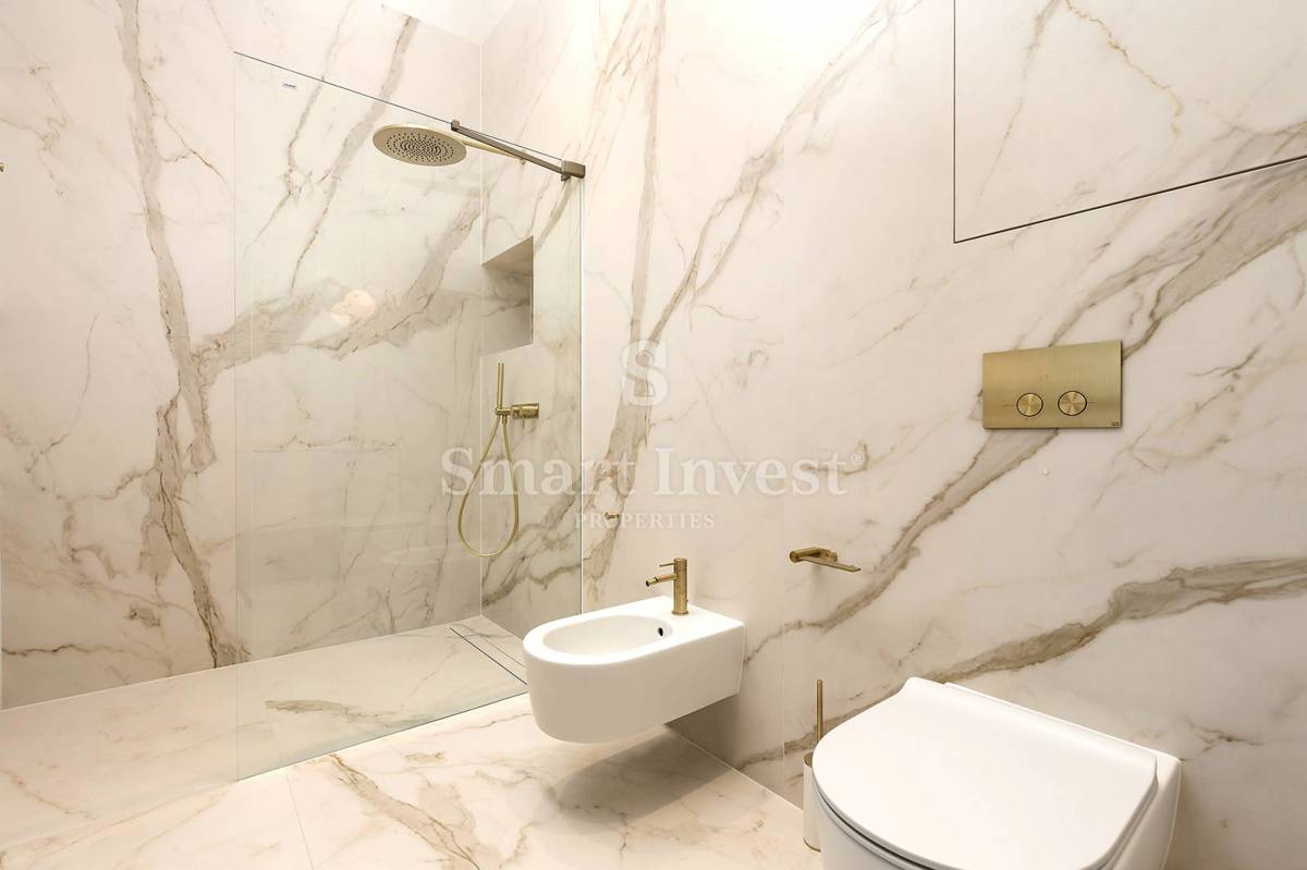 ABBAZIA – CENTRO, Appartamento di lusso sul lungomare con terrazza e vista mare