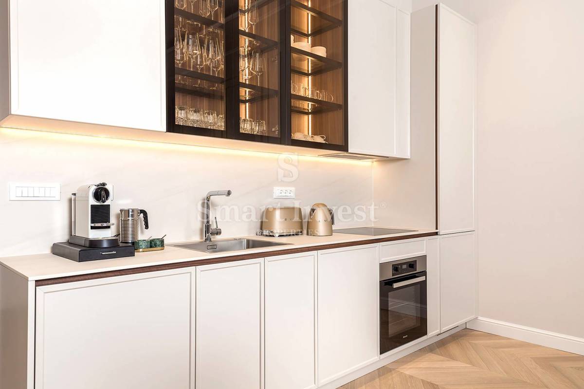 ABBAZIA – CENTRO, Appartamento di lusso sul lungomare con terrazza e vista mare