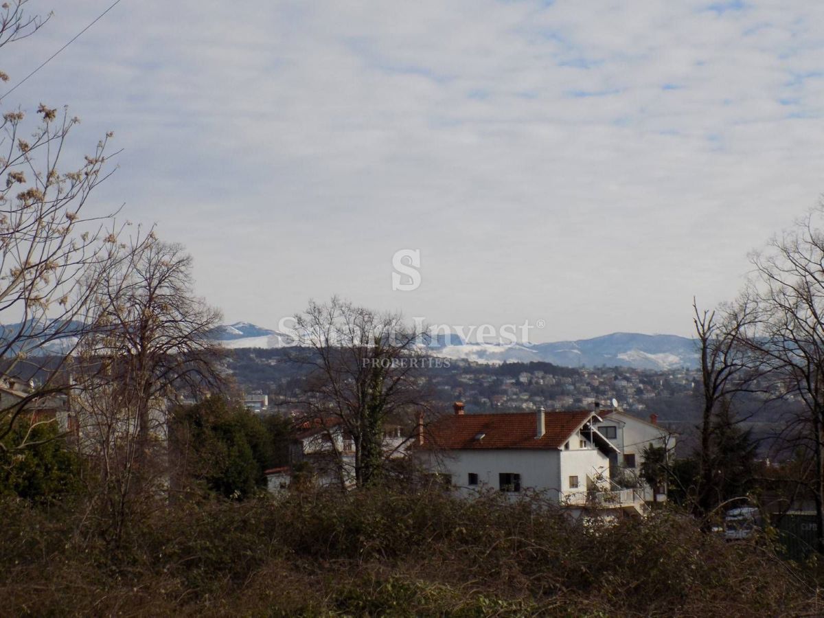 ABBAZIA - POBRI, terreno edificabile di 1656 m2