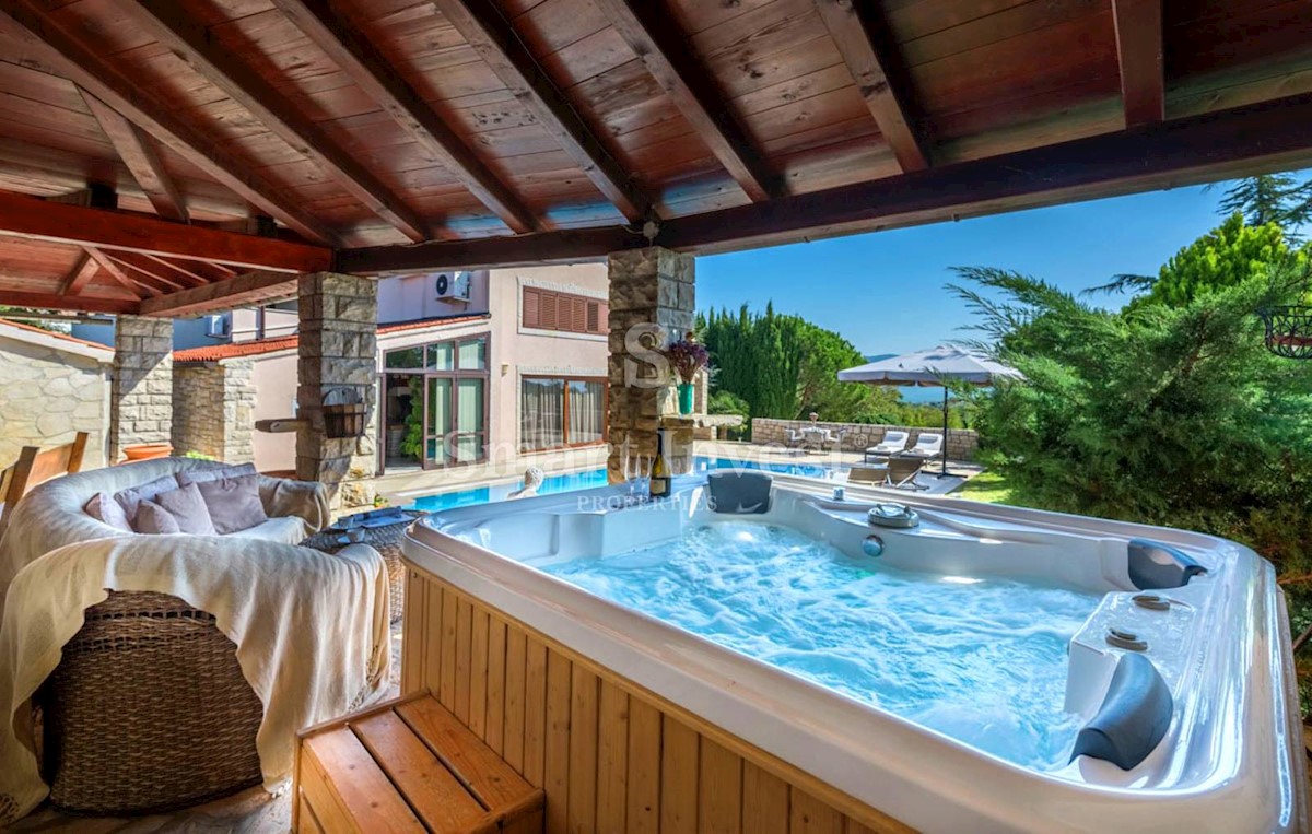 ISTRIA - RAKALJ, BELLISSIMA VILLA VICINO AL MARE, in vendita