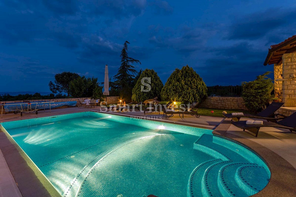 ISTRIA - RAKALJ, BELLISSIMA VILLA VICINO AL MARE, in vendita