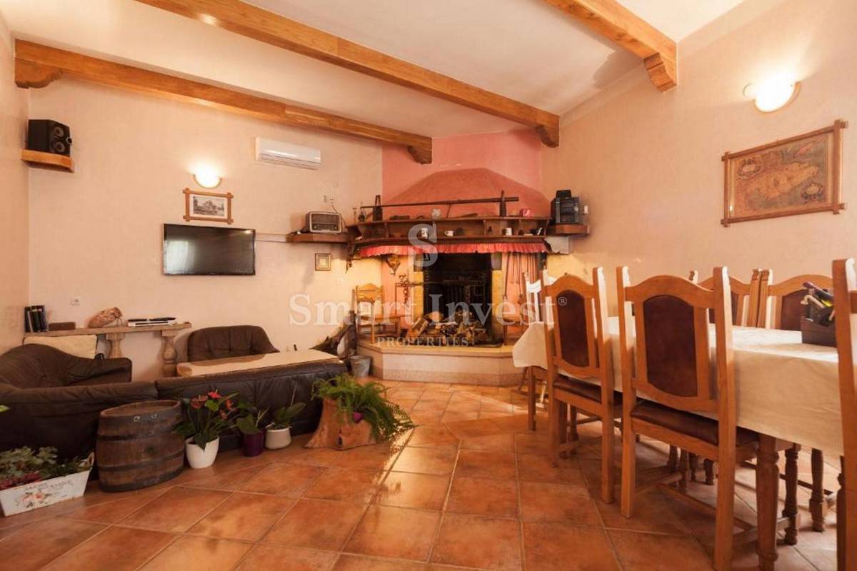 ISTRIA - MEDOLINO, Villa per 20 persone con piscina, vicino al mare