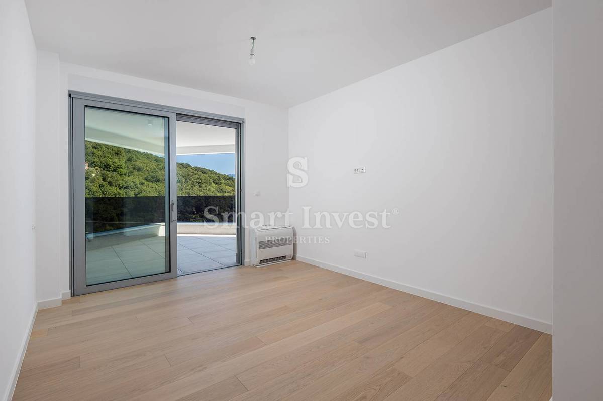 ABBAZIA, lussuoso appartamento con vista panoramica sul mare