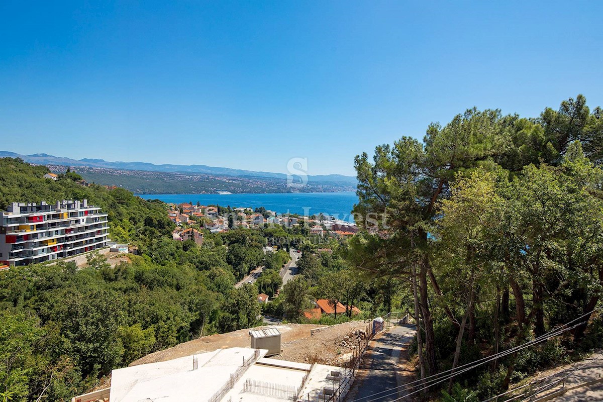 ABBAZIA, lussuoso appartamento con vista panoramica sul mare